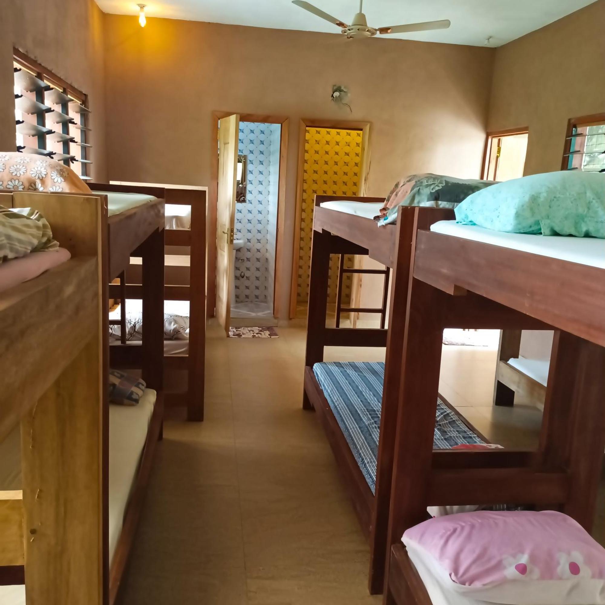 Scorpion Hill Lodge Busua Chambre photo